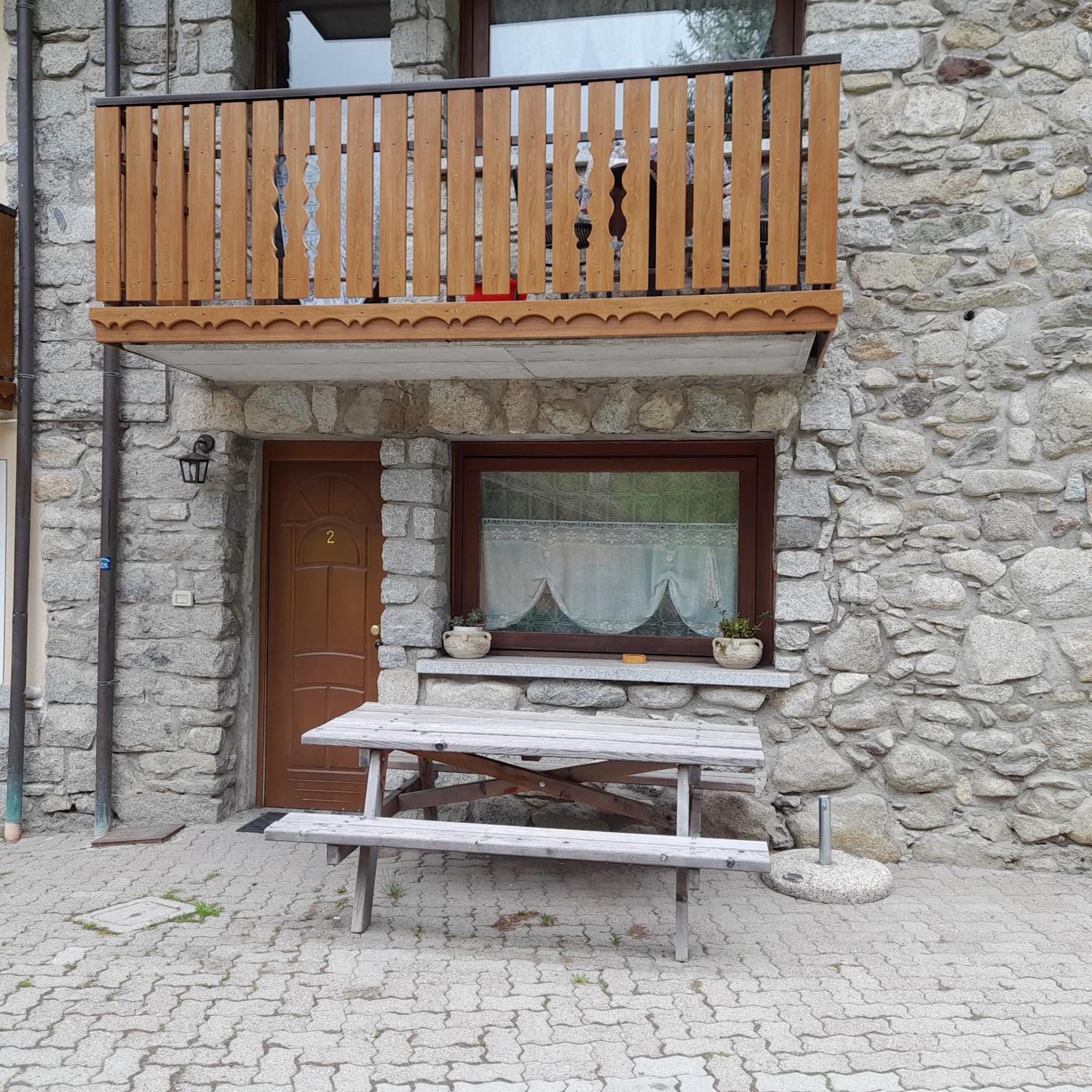 Soggiorno Vacanze Stella Alpina Temu Exterior photo